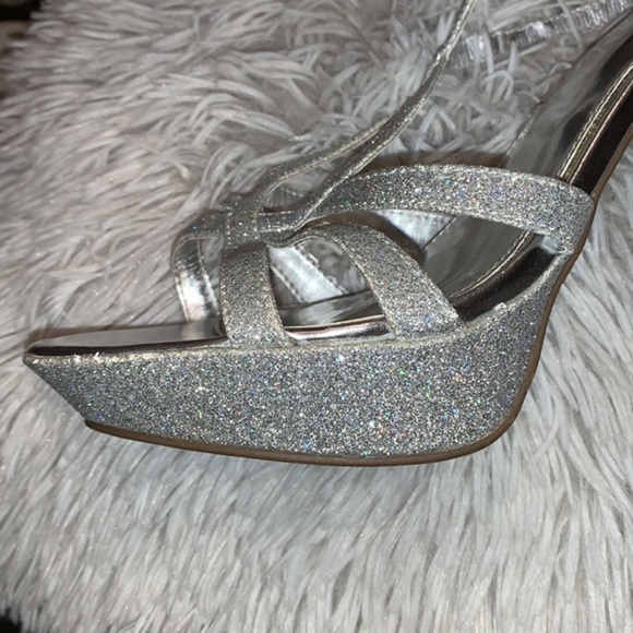 Unlisted Platform Stiletto Heels Silver Sparkle Strappy Shoes Woman’s 9.5 - Picture 8 of 14